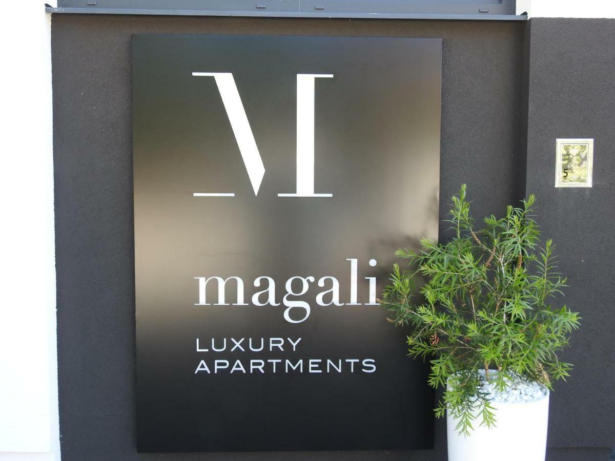 Luxury Apartments Magali 2 ロヴィニ エクステリア 写真