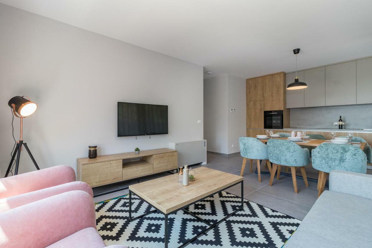 Luxury Apartments Magali 2 ロヴィニ エクステリア 写真